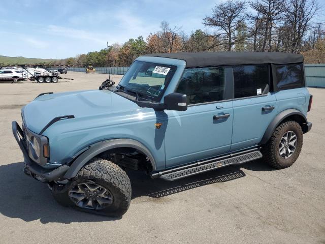  Salvage Ford Bronco