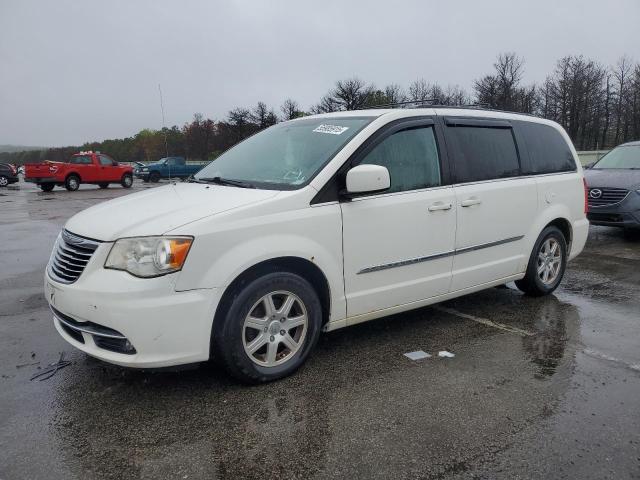  Salvage Chrysler Minivan