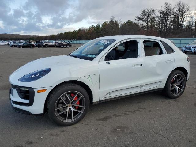  Salvage Porsche Macan
