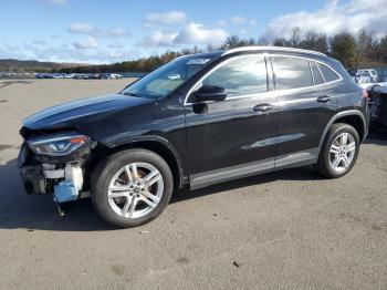  Salvage Mercedes-Benz GLA