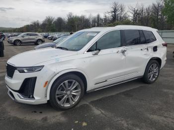  Salvage Cadillac XT6