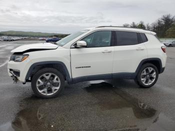 Salvage Jeep Compass