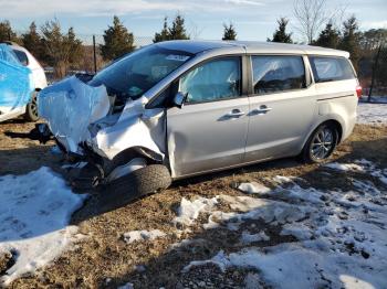  Salvage Kia Sedona