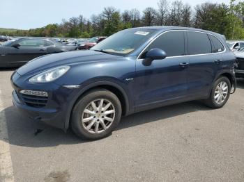  Salvage Porsche Cayenne