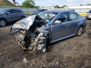  Salvage Subaru Legacy