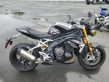  Salvage Triumph Motorcycle Speedtripl