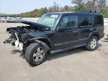  Salvage Jeep Commander