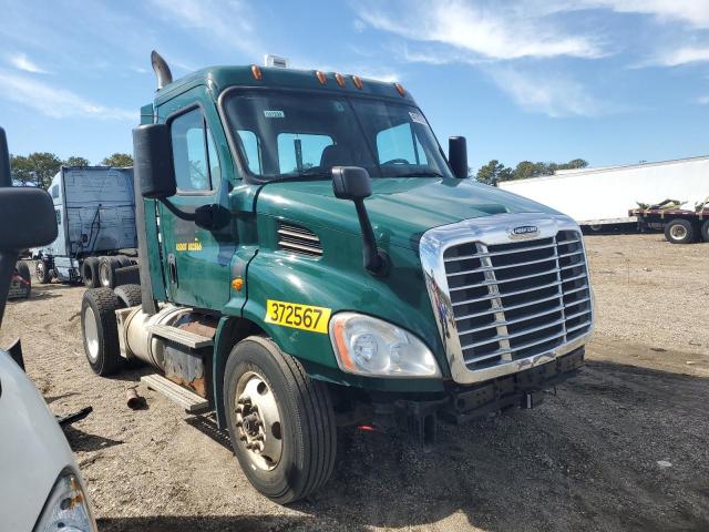  Salvage Freightliner Cascadia