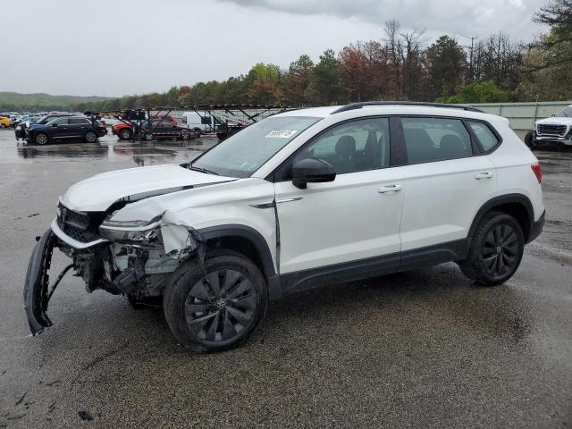  Salvage Volkswagen Taos