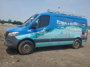  Salvage Mercedes-Benz Sprinter