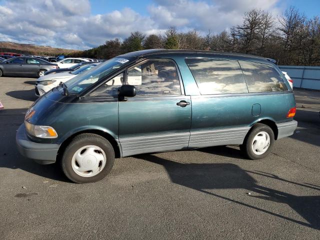  Salvage Toyota Previa
