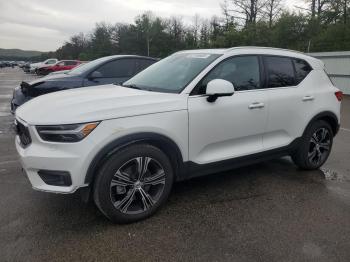  Salvage Volvo XC40