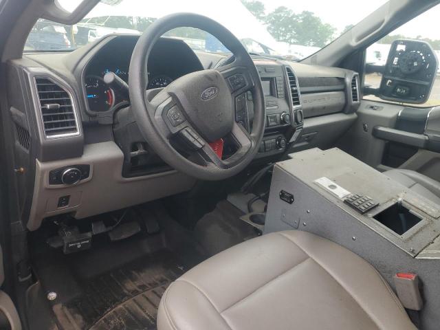 Ford F-550 Super Duty Image 13