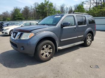  Salvage Nissan Pathfinder