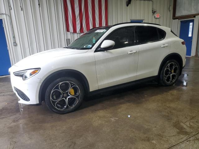  Salvage Alfa Romeo Stelvio