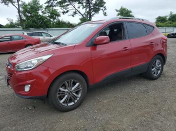  Salvage Hyundai TUCSON