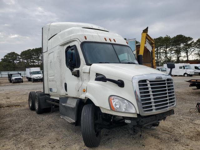  Salvage Freightliner Cascadia