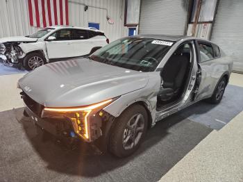  Salvage Kia K4 Lx