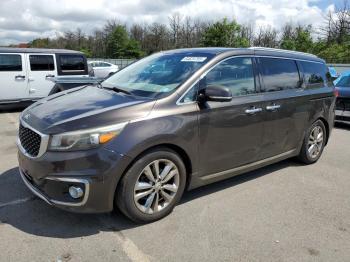  Salvage Kia Sedona