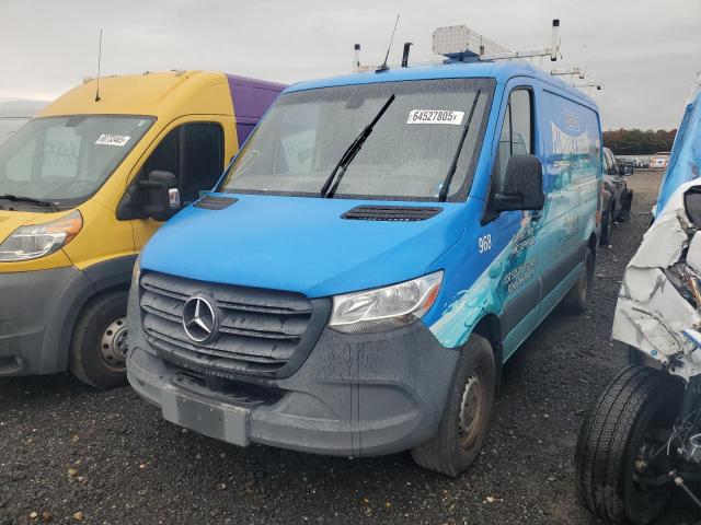  Salvage Mercedes-Benz Sprinter