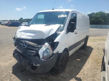  Salvage Mercedes-Benz Sprinter