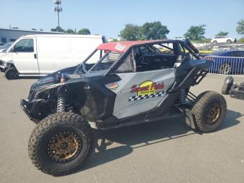  Salvage Can-Am Maverick X3 Turbo Rr
