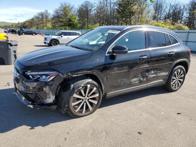  Salvage Mercedes-Benz GLA