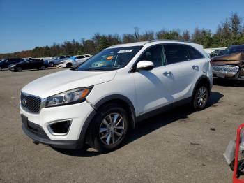  Salvage Kia Sorento