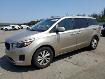  Salvage Kia Sedona