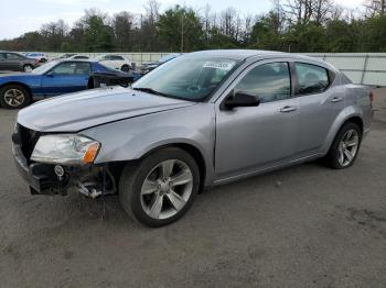  Salvage Dodge Avenger