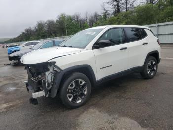  Salvage Jeep Compass