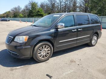  Salvage Chrysler Minivan