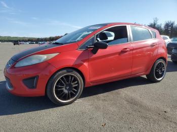  Salvage Ford Fiesta