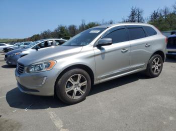  Salvage Volvo XC60