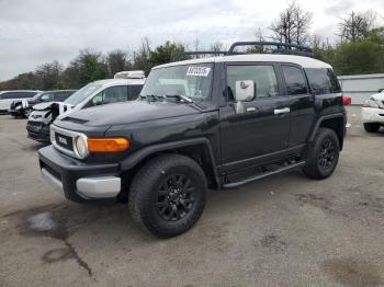  Salvage Toyota FJ Cruiser