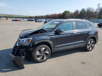  Salvage Volkswagen Taos