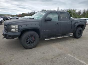  Salvage Chevrolet Silverado K1500 Lt