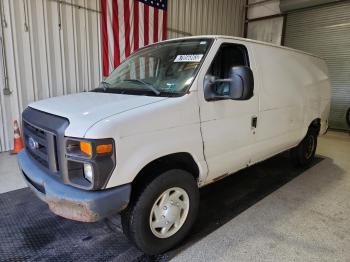  Salvage Ford Econoline E250 Van
