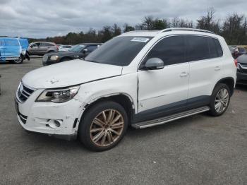 Salvage Volkswagen Tiguan