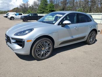  Salvage Porsche Macan