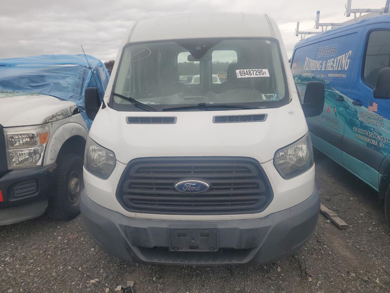 Ford Transit T-250 Image 5