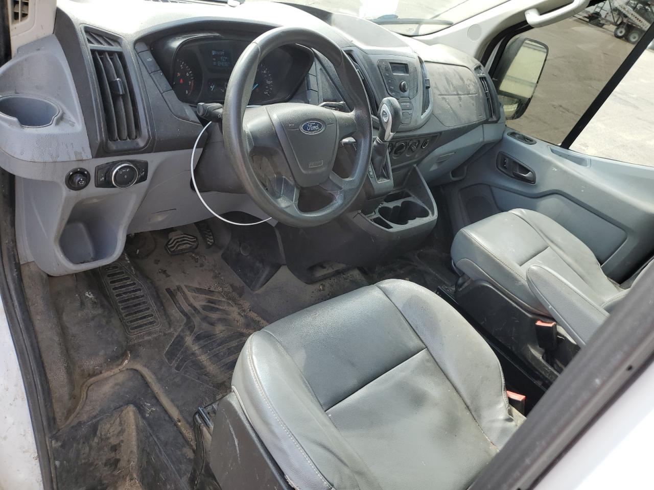 Ford Transit T-250 Image 11