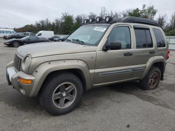  Salvage Jeep Liberty