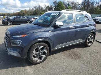  Salvage Hyundai VENUE