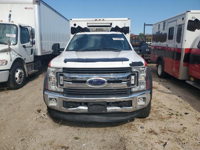 Ford F-550 Super Duty Image 3