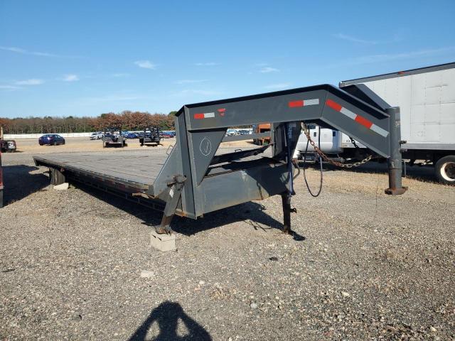  Salvage Lamar Trailer