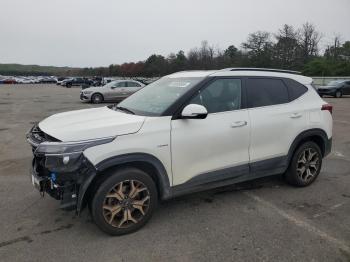  Salvage Kia Seltos