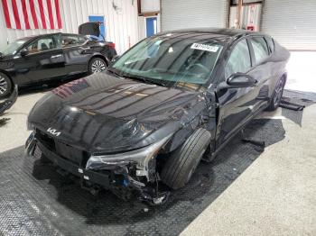  Salvage Kia K4 Lx
