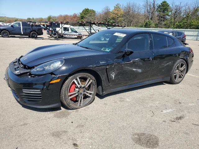  Salvage Porsche Panamera