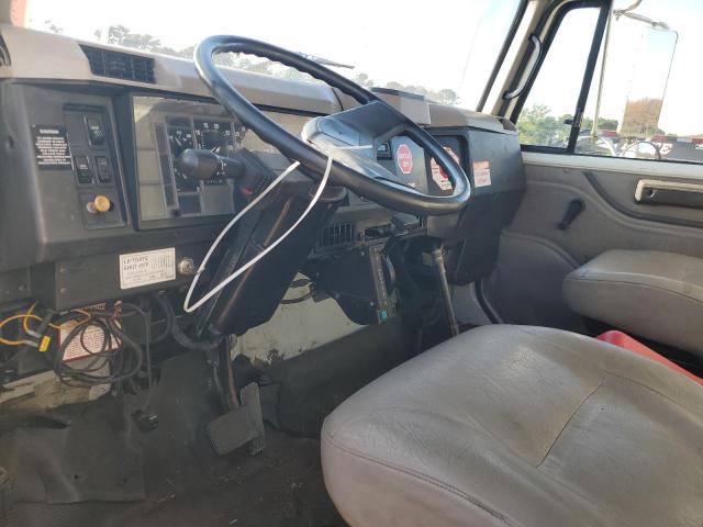 International 4000 Serie 4700 Image 13